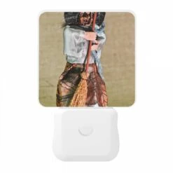 Night Light, A Doll With A Broom In Its Hand. 10 Night Light, A Doll With A Broom In Its Hand. -Pattern Night Light 94b24ce8910743b696e5277dbd4203240b839073
