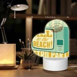 Love Acrylic Night Light, A Retro TV Is Advertising A Beach Party. -Pattern Night Light a02e671f2082b5042d8eb4406e97d9bd1dd36bce